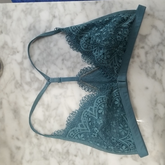 Victoria's Secret Other - VS • Teal Lace Racerback Bralette, Size M